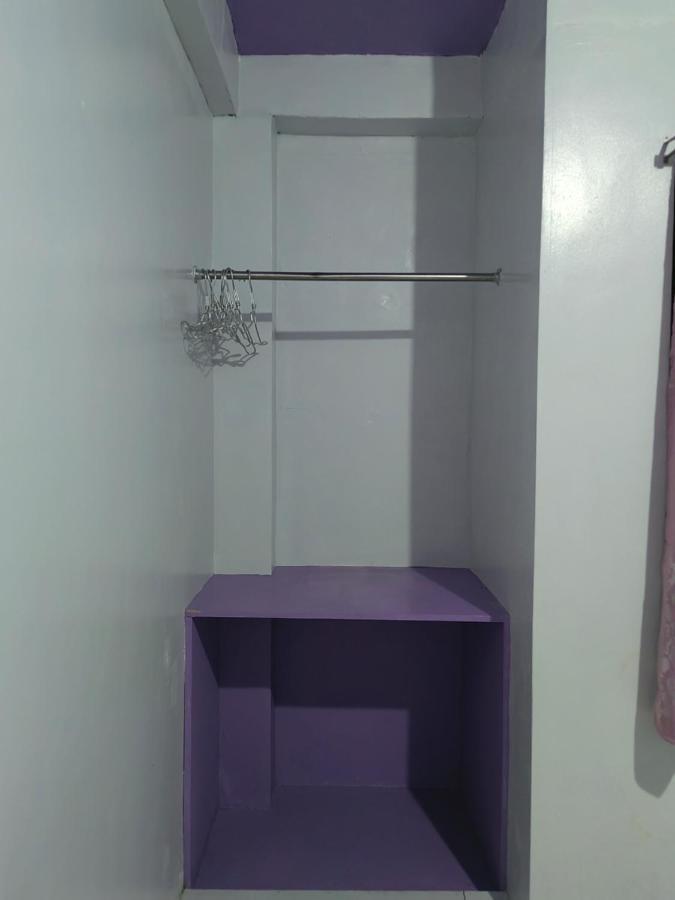 Manila Nomads Hostel Манила Екстериор снимка