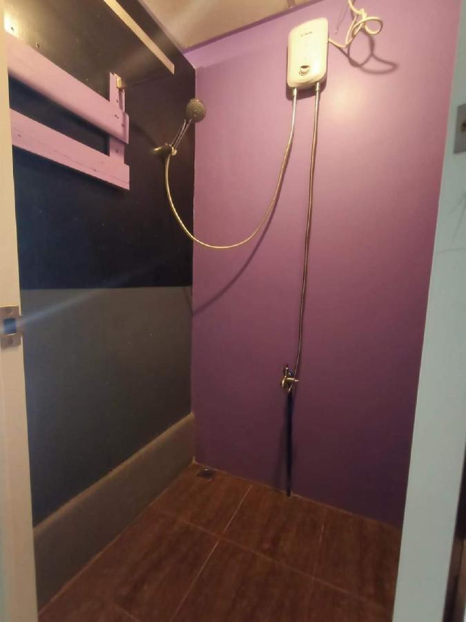 Manila Nomads Hostel Манила Екстериор снимка
